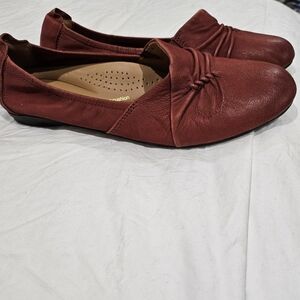 Clarks Women's Red Brown Leather Loafers